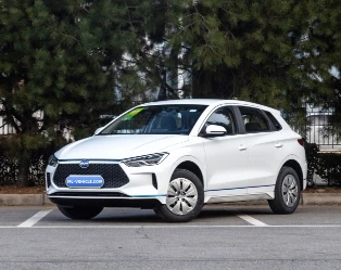 BYD jatkaa sähköautomarkkinoiden johtajuutta huippuluokan sähköautoilla
