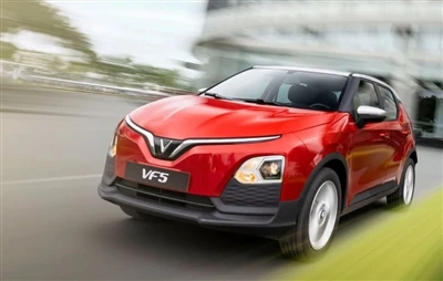 Vietnamilainen sähköautojen valmistaja VinFast muistuttaa 6,000 ajoneuvoja