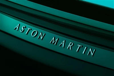 Aston Martin lykkää jälleen ensimmäisen{0}}sähköautonsa lanseerausta